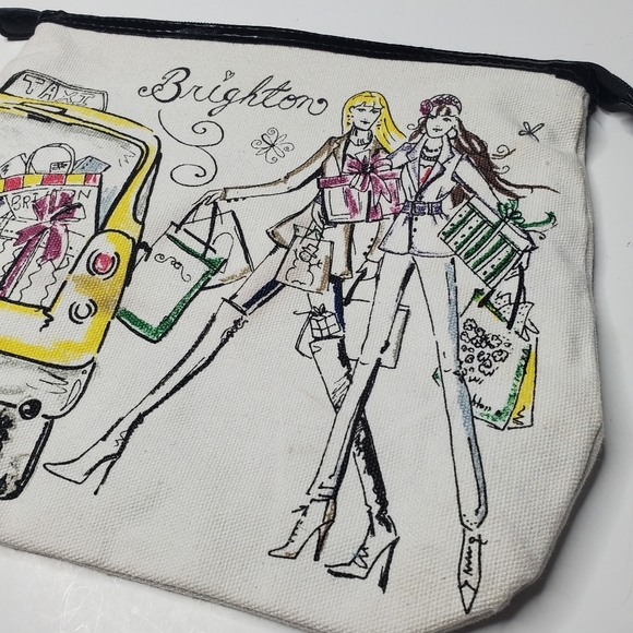 Brighton || Cream Cosmetic Bag Taxi Theme - Picture 6 of 8